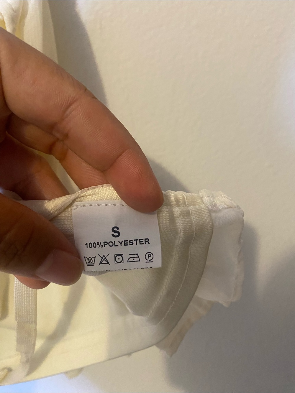 Amazon Cream Halter Ruffle Crop Top - Picture 5 of 5